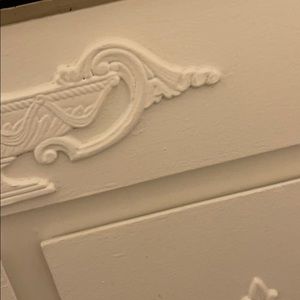 Meet your Posher, Elasia